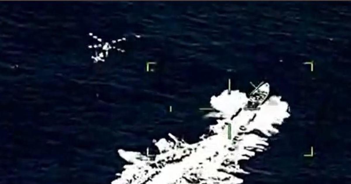 Dramatic video shows Mexican Navy seizing 7.2 tons of suspected cocaine during a chase in the Pacific