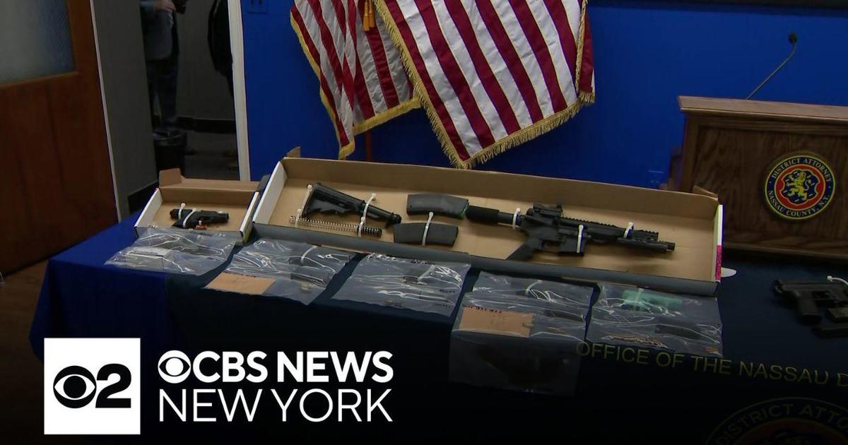 Two Men Indicted on Gun Charges in New York