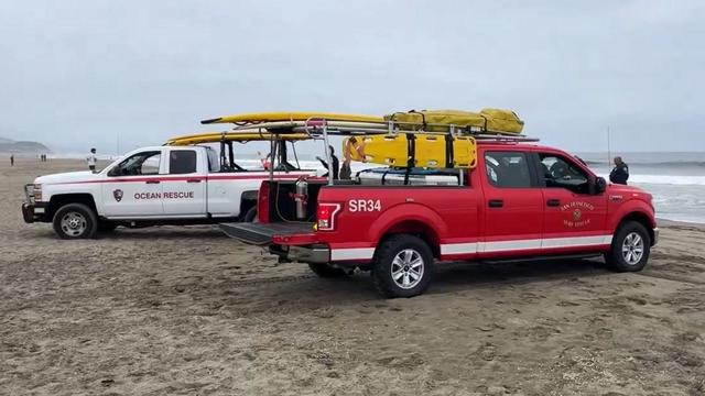 SF surfer rescue at Ocean Beach 