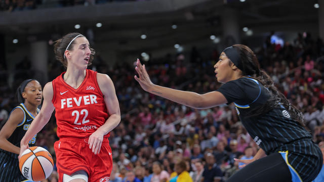 WNBA: AUG 30 Indiana Fever at Chicago Sky 