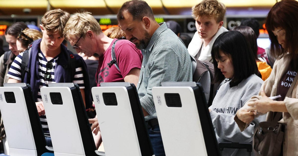 How To Make Labor Day Travel Easier Cbs News