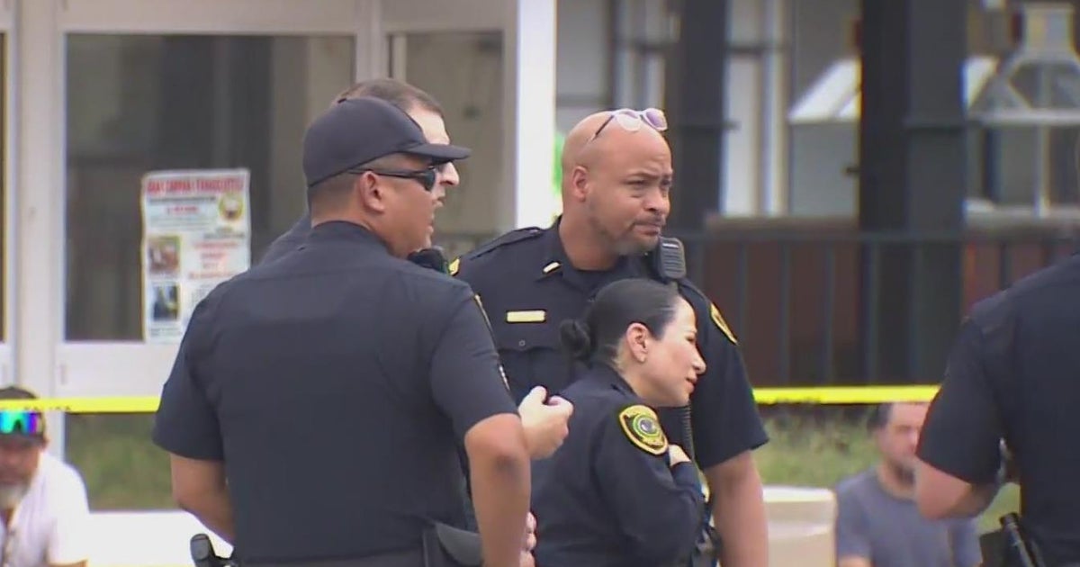 Search underway for suspect who fatally shot Harris County deputy ...