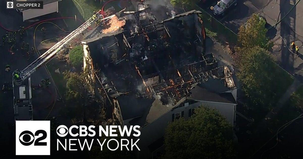 Fire tears through apartment building in Nanuet, Rockland County - CBS ...