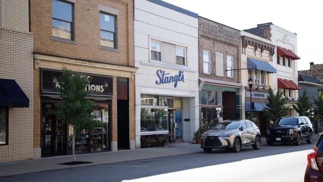 Shapiro-Davis Administration Make Major Announcement Regarding PA's New Main Street Matters Program, Visit Small Businesses in Ambridge 