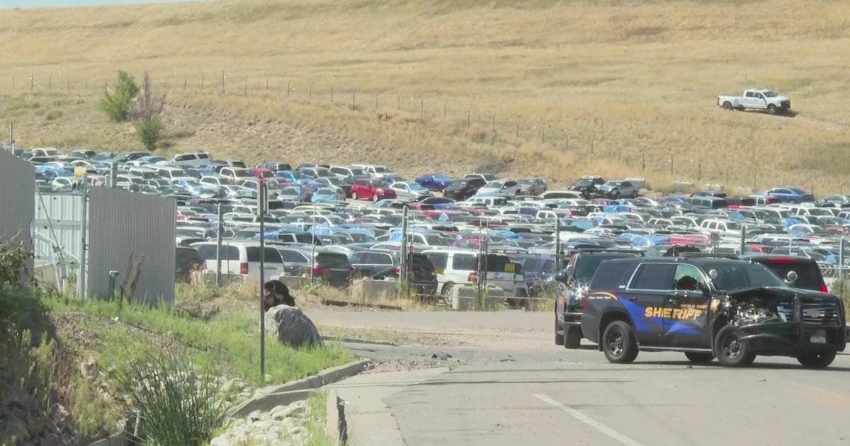 Douglas County deputy injured after burglary suspect rams patrol car ...