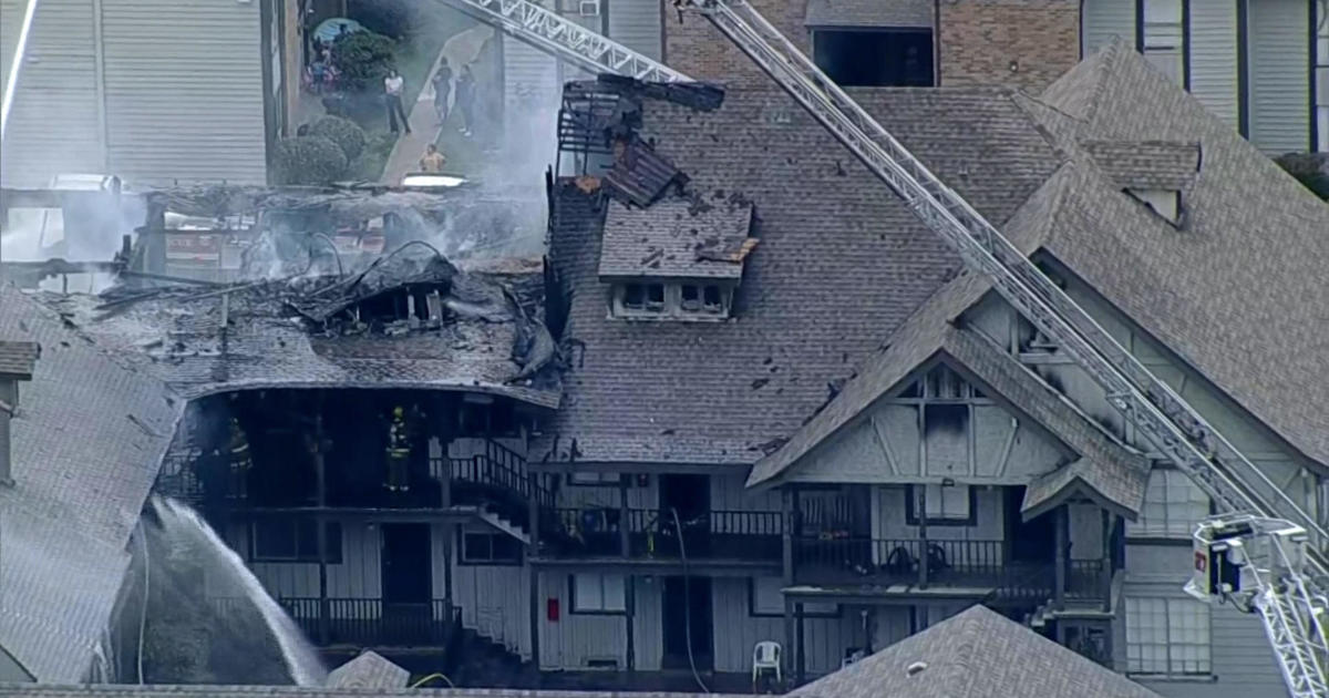 Dallas Fire Rescue battling 3-alarm apartment fire in Northwest Dallas