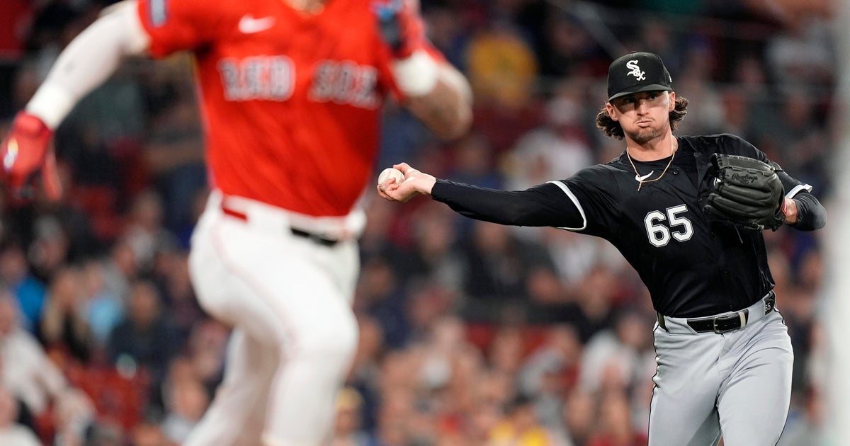 Red Sox Beat White Sox 3-1, End Losing Streak