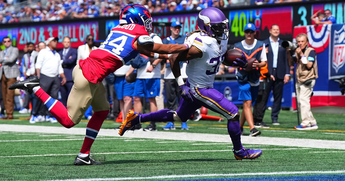 Giants Routed by Vikings in Season Opener