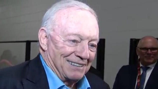 jerry-jones-on-dak.jpg 