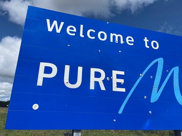 pure-michigan-sign-shot.jpg 