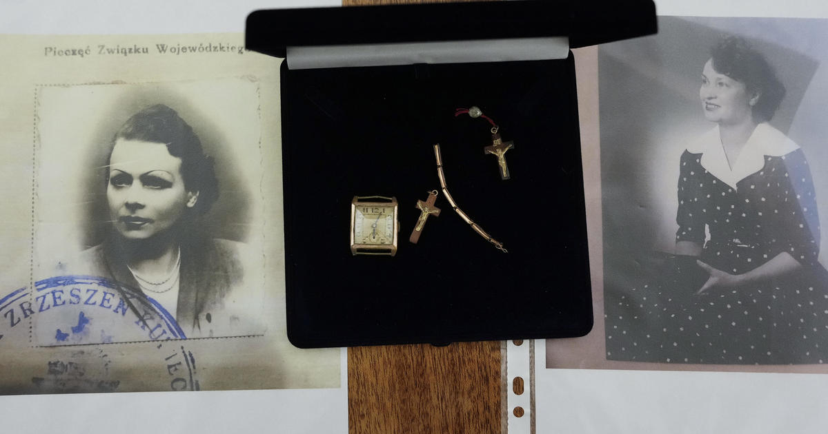 Jewelry seized by Nazis from concentration camp prisoners returned to families in Poland