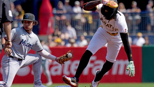 Marlins Pirates Baseball