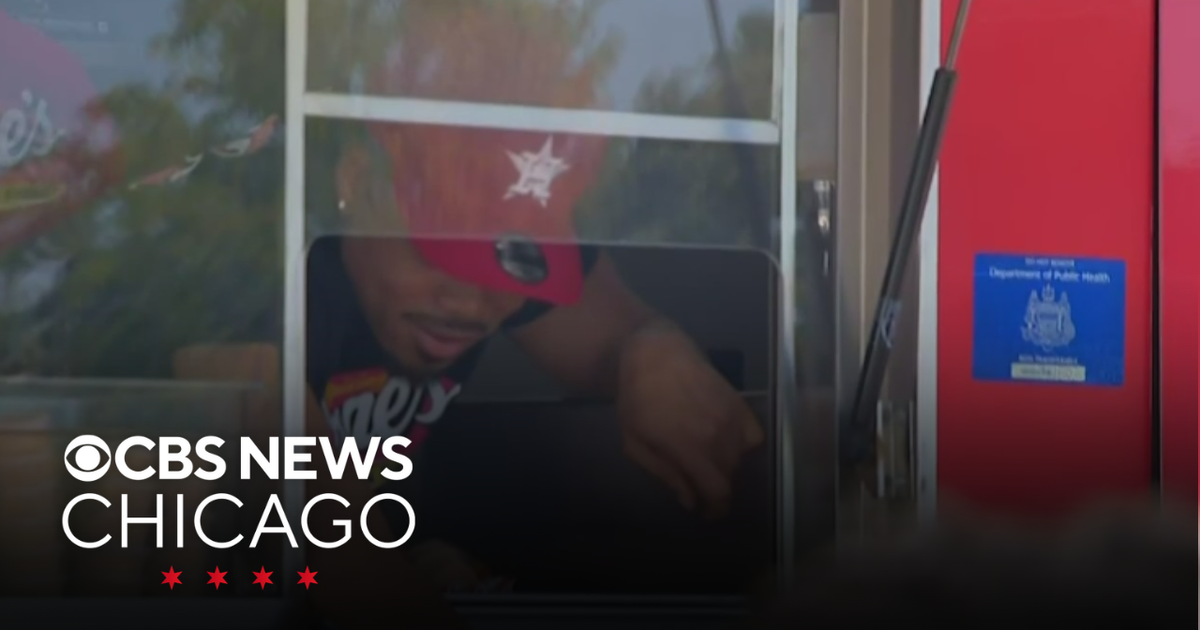 Chance the Rapper serves up lunch at Chicago high school - CBS Chicago