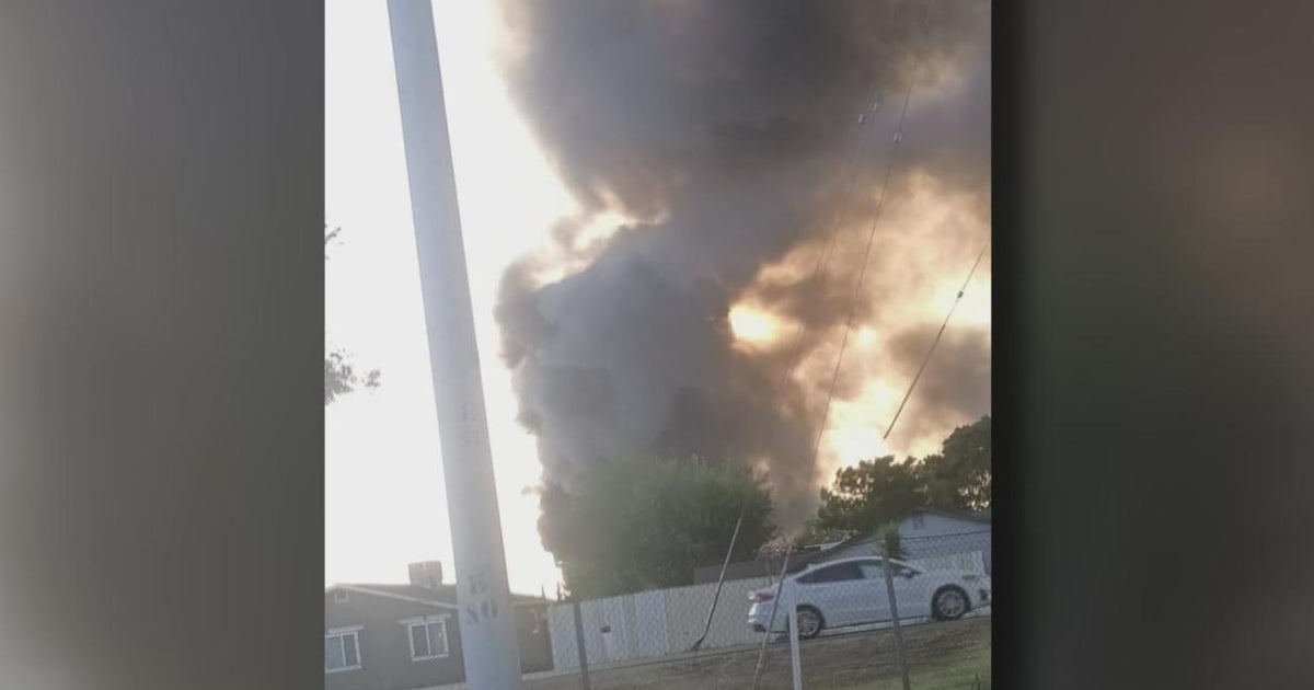 Homes evacuated near Yuba County Airport due to nearby repair shop fire