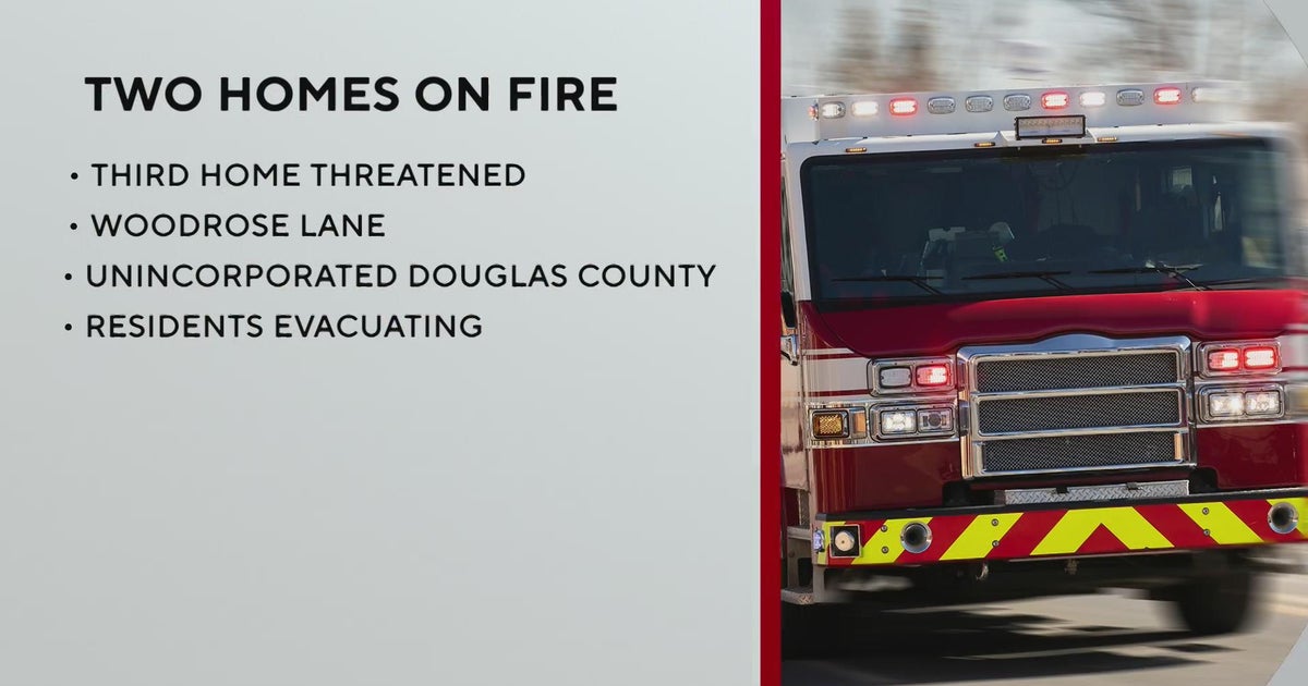 Two homes catch fire in Colorado's Highlands Ranch, another threatened ...