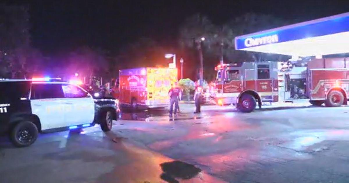 Woman hospitalized after possible stabbing near Hollywood gas station