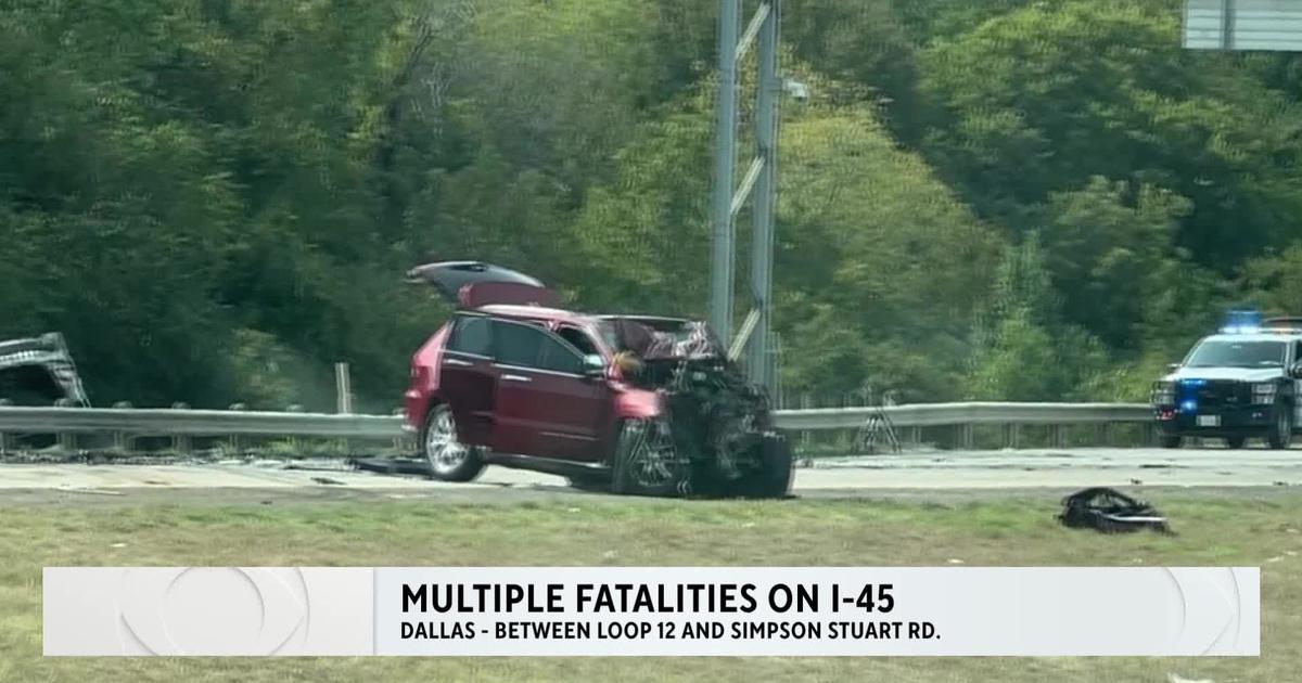 4 killed in I-45 crash; highway remains closed, says Dallas police