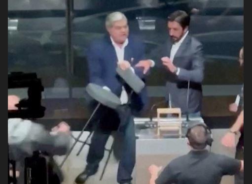 Sao Paulo mayoral candidate José Luiz Datena hits rival Pablo Marçal with chair during TV debate
