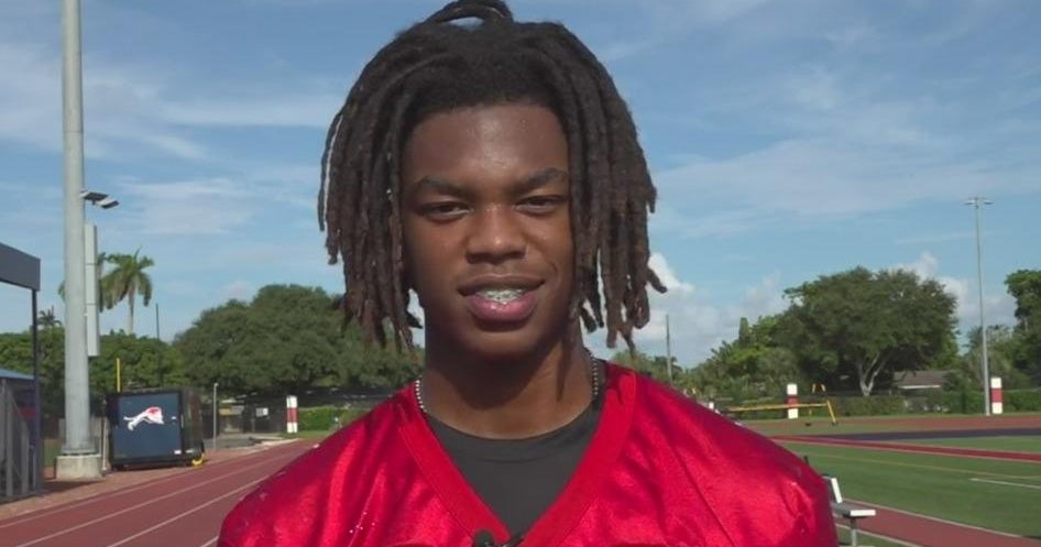 Meet CBS Miami Nat Moore Trophy nominee Chaminade Madonna QB Chris Ewald Meet CBS Miami Nat Moore Trophy nominee Chaminade Madonna QB Chris Ewald