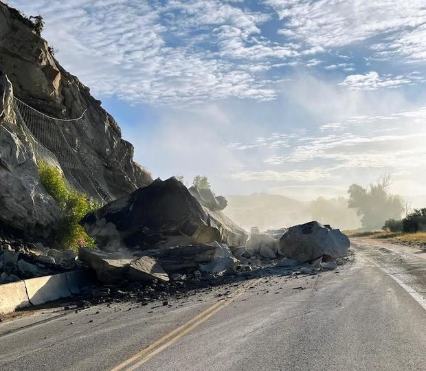 rockslide-hwy-40.jpg 