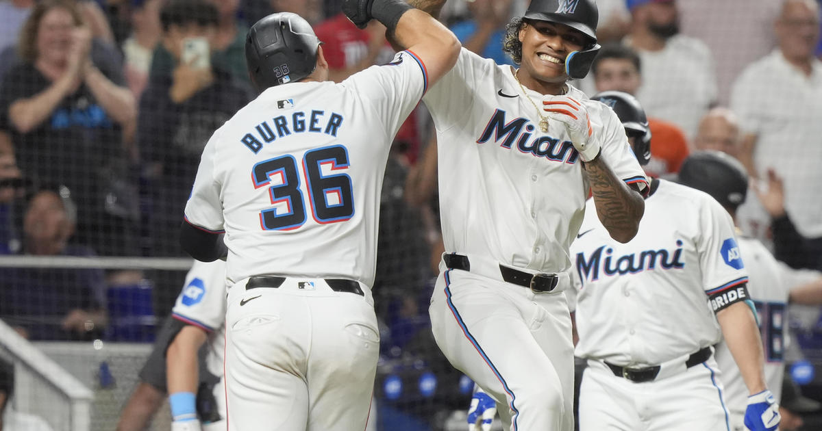 Marlins bats come alive in 11-9 victory over Dodgers, Ohtani hits 48th homer of season