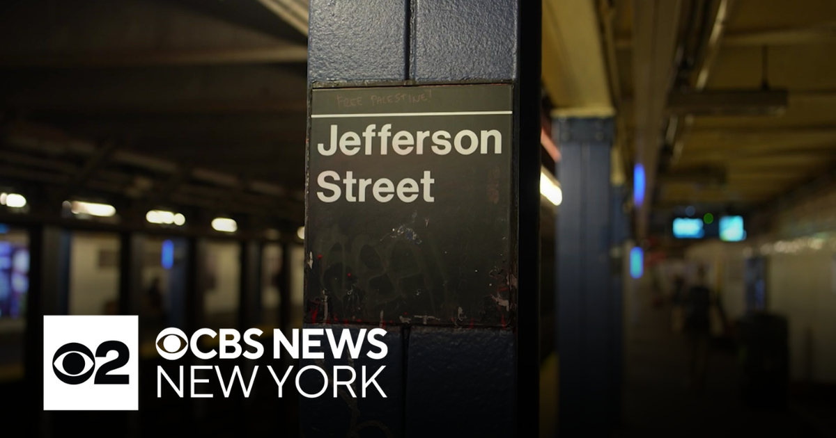 Woman pushed onto subway tracks in Bushwick, Brooklyn - CBS New York