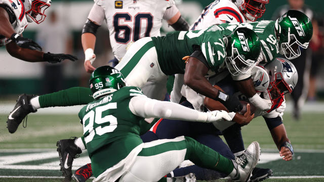 New England Patriots v New York Jets 