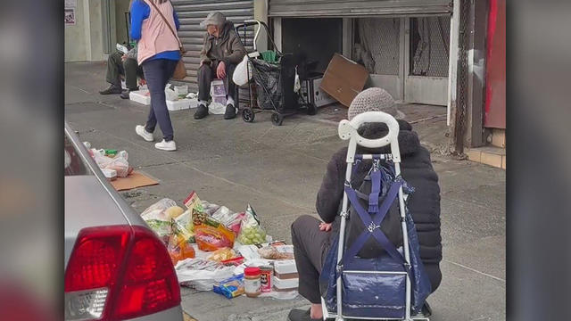 Unlicensed Chinatown Street Vendor 