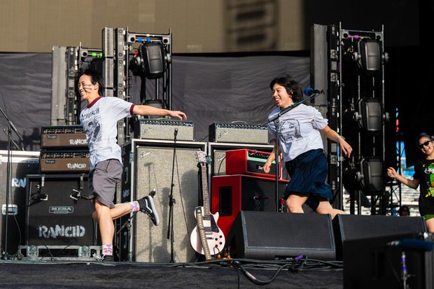 The Linda Lindas at Oracle Park