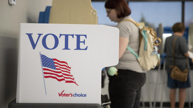 Early voting for presidential race and local elections in Minnesota 