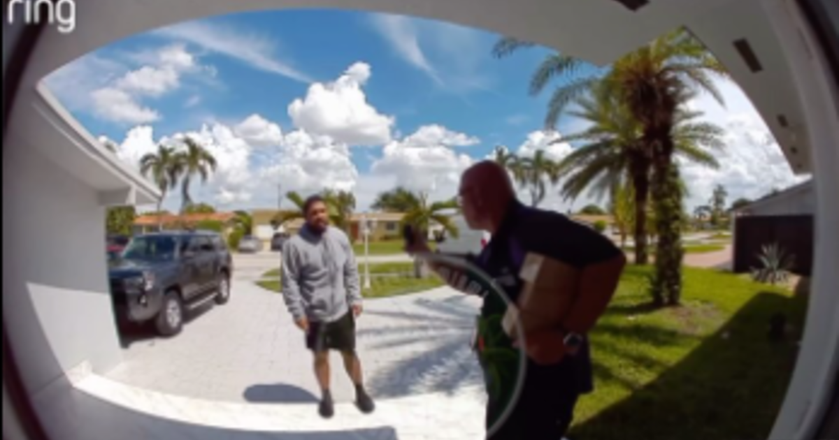 Family member describes how FedEx driver foiled porch pirate in Hialeah