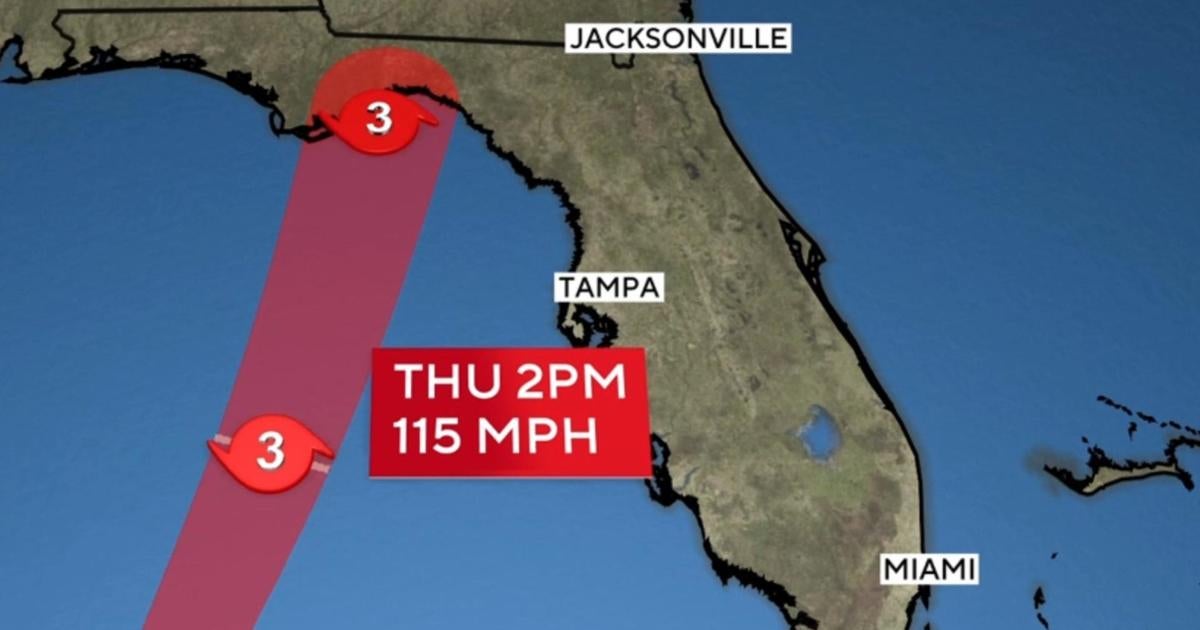 Helene gets stronger as it approaches Florida