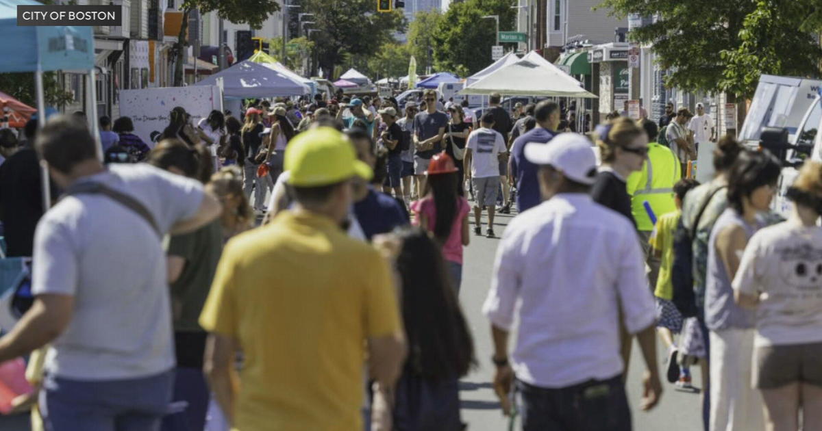 Local businesses see boost thanks to Boston’s Open Streets program