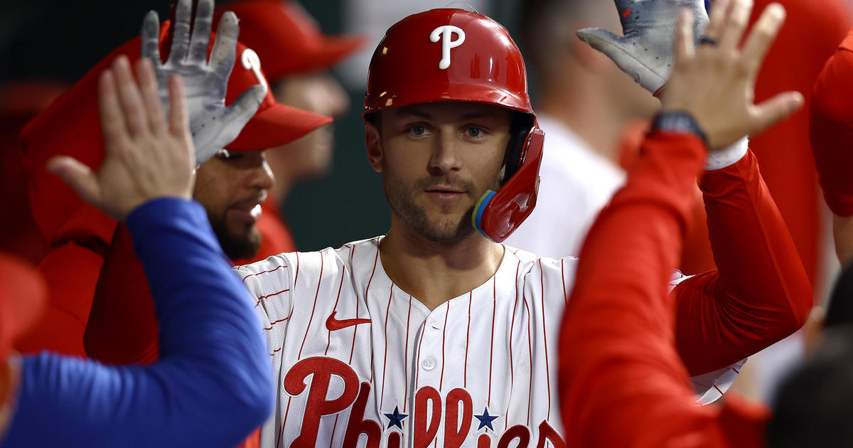 Philadelphia Phillies secure bye in MLB playoffs with win over Cubs, loss to Brewers