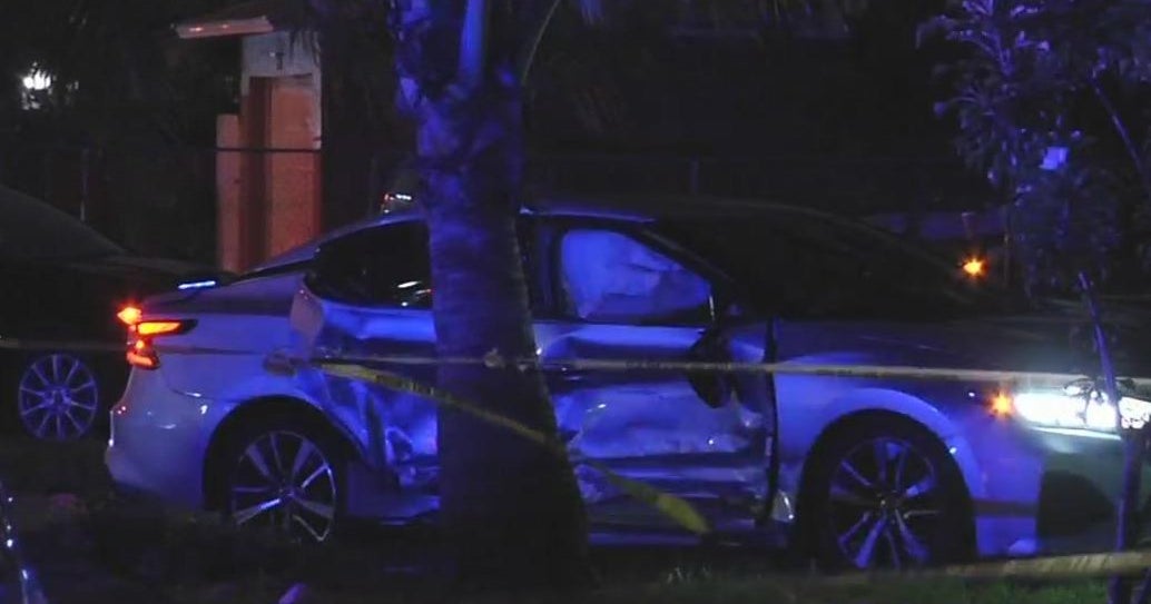 2 people arrested after late-night crash, shooting in Miami Gardens
