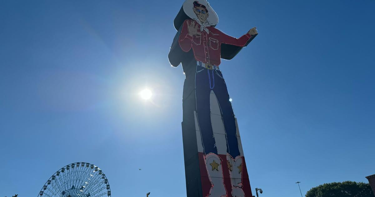 State Fair of Texas features 73 rides, 70 games, and more than 200 food locations