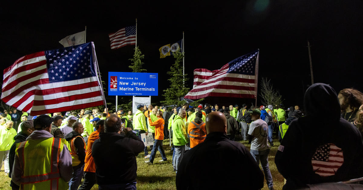 Picket lines up as port strike begins for thousands of New York and New Jersey dockworkers