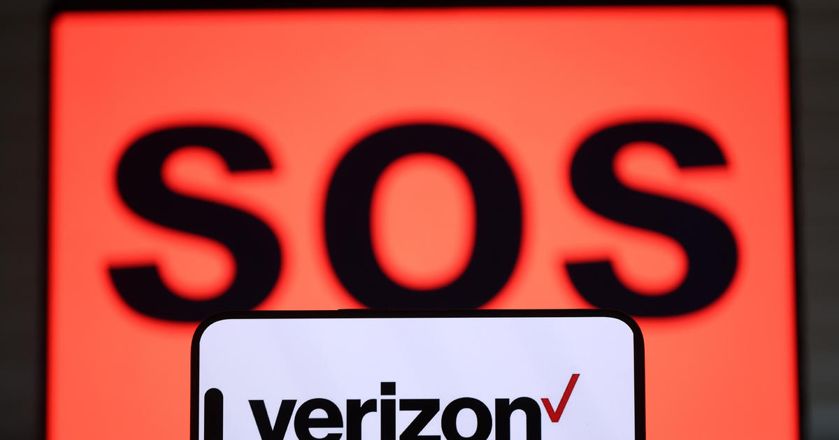 Verizon says its network is fully restored. Here’s what to do if you still don’t have service.