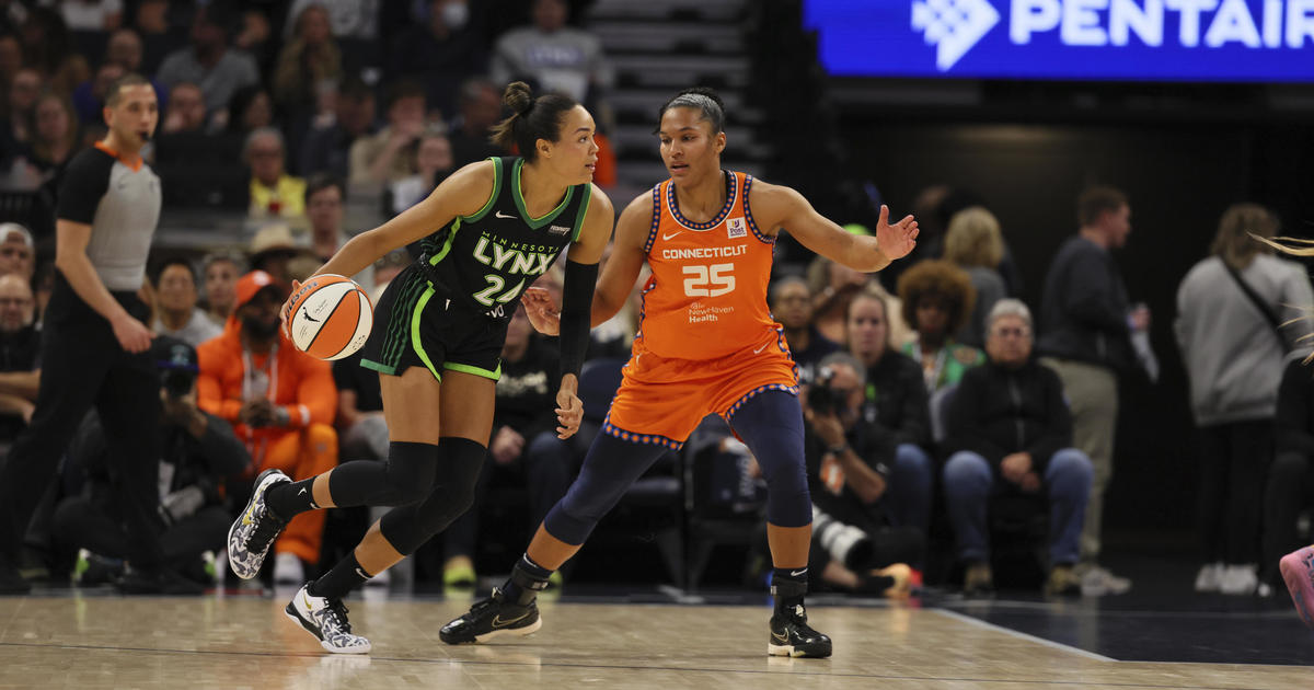 Lynx defeated Sun 77-70 in Game 2 and even reached the WNBA semifinals behind Collier’s supporting cast