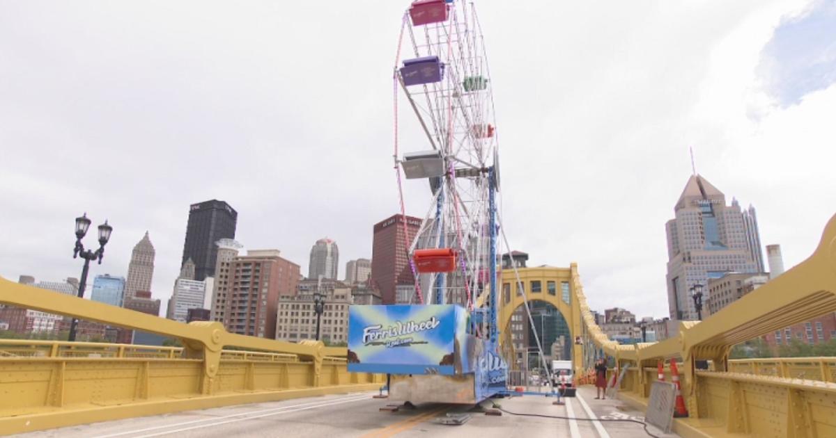 Pittsburgh gets Ferris wheel for Oktoberfest celebrations CBS Pittsburgh