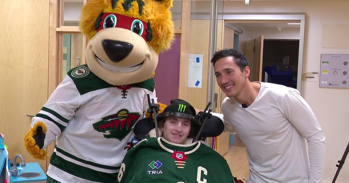 Elk River teen paralyzed after car accident meets Wild's Jared Spurgeon