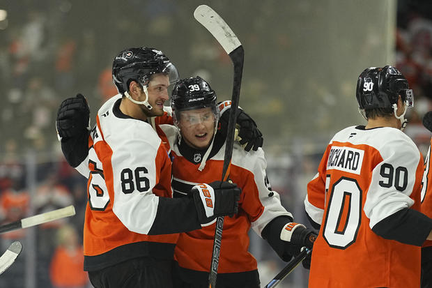 Boston Bruins v Philadelphia Flyers 