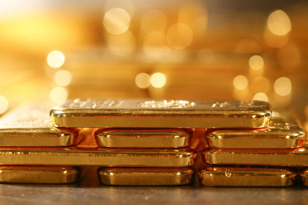 Should seniors invest in gold as the economy improves?