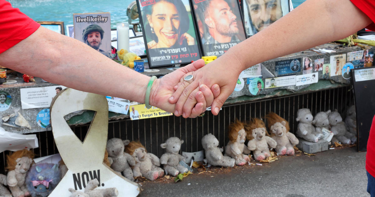 Israelis mourn at massacre sites 1 year after Hamas' Oct. 7 terror attack