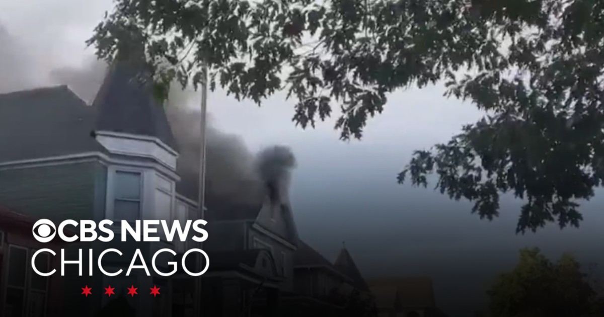 Fire damages at least 3 homes in Whiting, Indiana