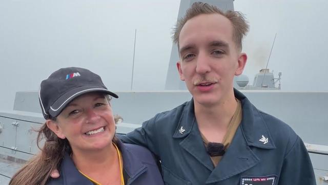 rixen-fleet-week-uss-somerset-100724.jpg 