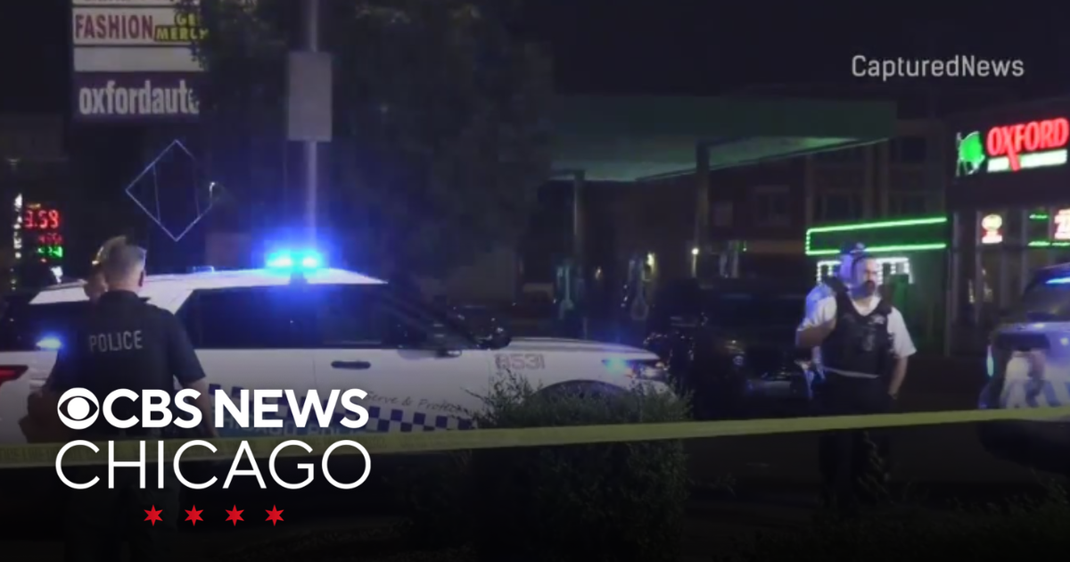 Man charged with shooting 2 men dead in Southwest Side Chicago ...