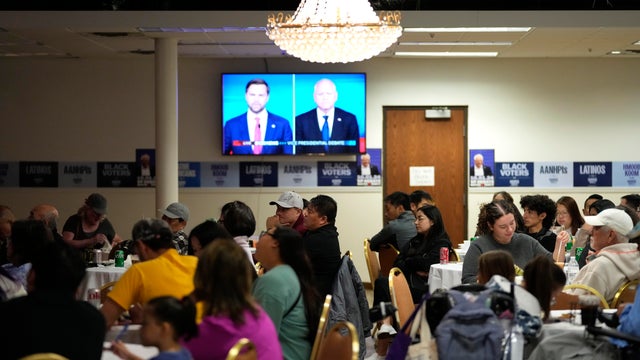 Election-2024-Walz-Hmong-Community 