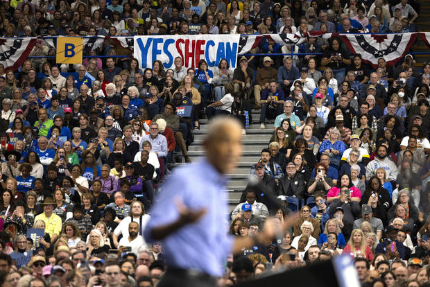 US-VOTE-POLITICS-OBAMA-HARRIS 