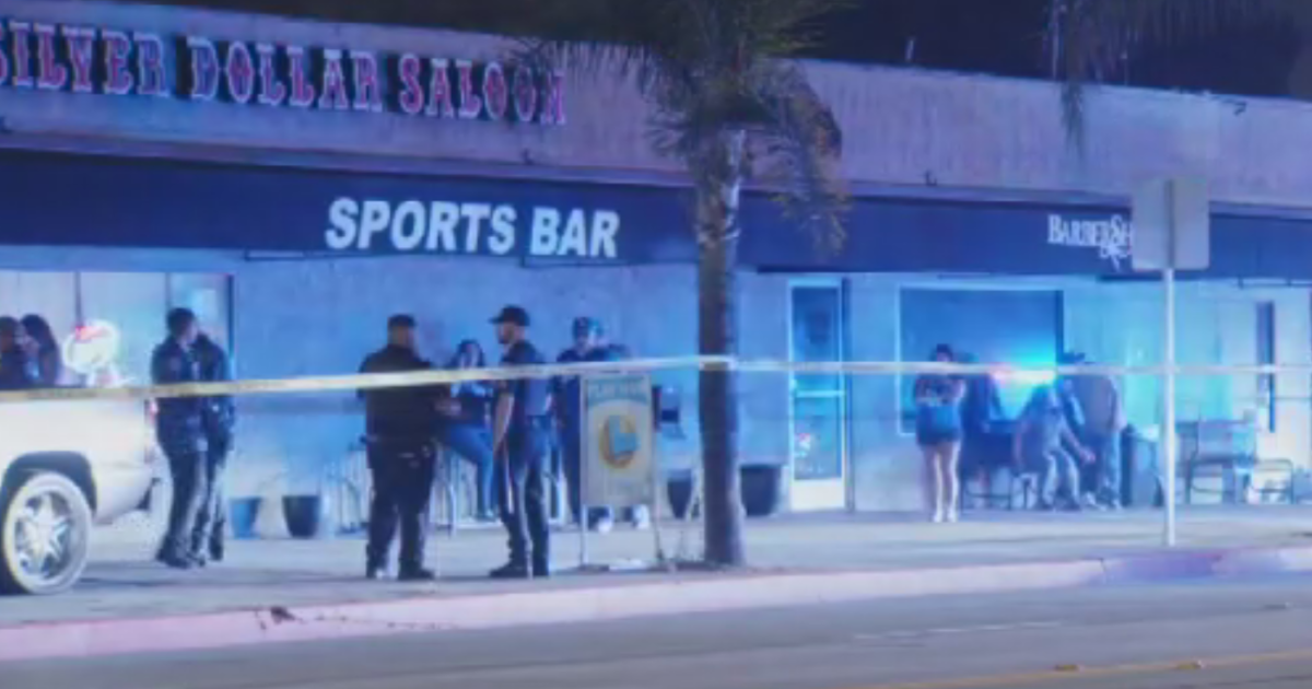 Shooting at sports bar in El Monte leaves man dead and woman wounded